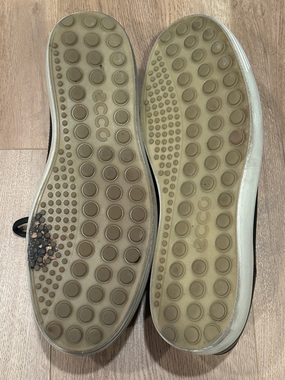 Ecco Men’s Leather Lace-Up Sneakers with White Sole, Black, Sz 11 - Picture 5 of 6